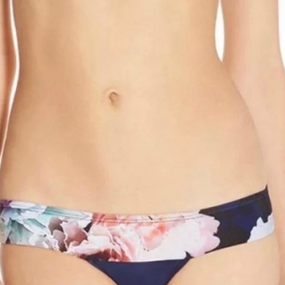 NWT PILYQ Juliet Fleur Full Cut Bandedβ Bottom